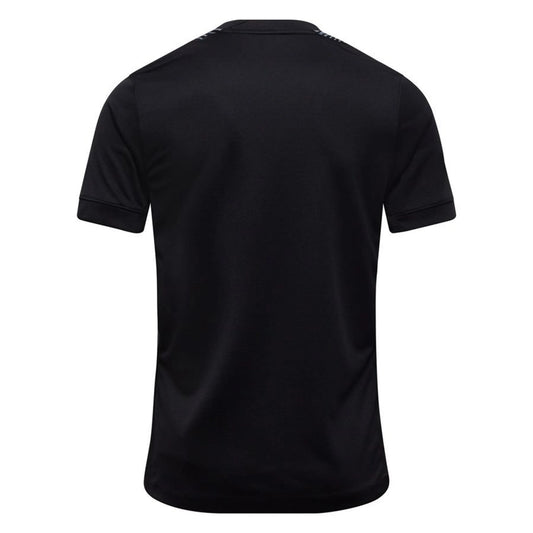 back view of the Nike Chelsea 2025/26 Goalkeeper Jersey
