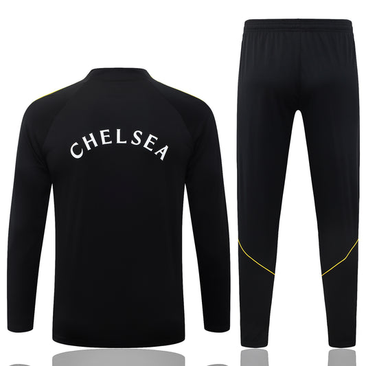 back view of the Nike Chelsea 2026/27 Full Black Quarter-Zip Soccer Tracksuit - Dri-FIT Strike Set