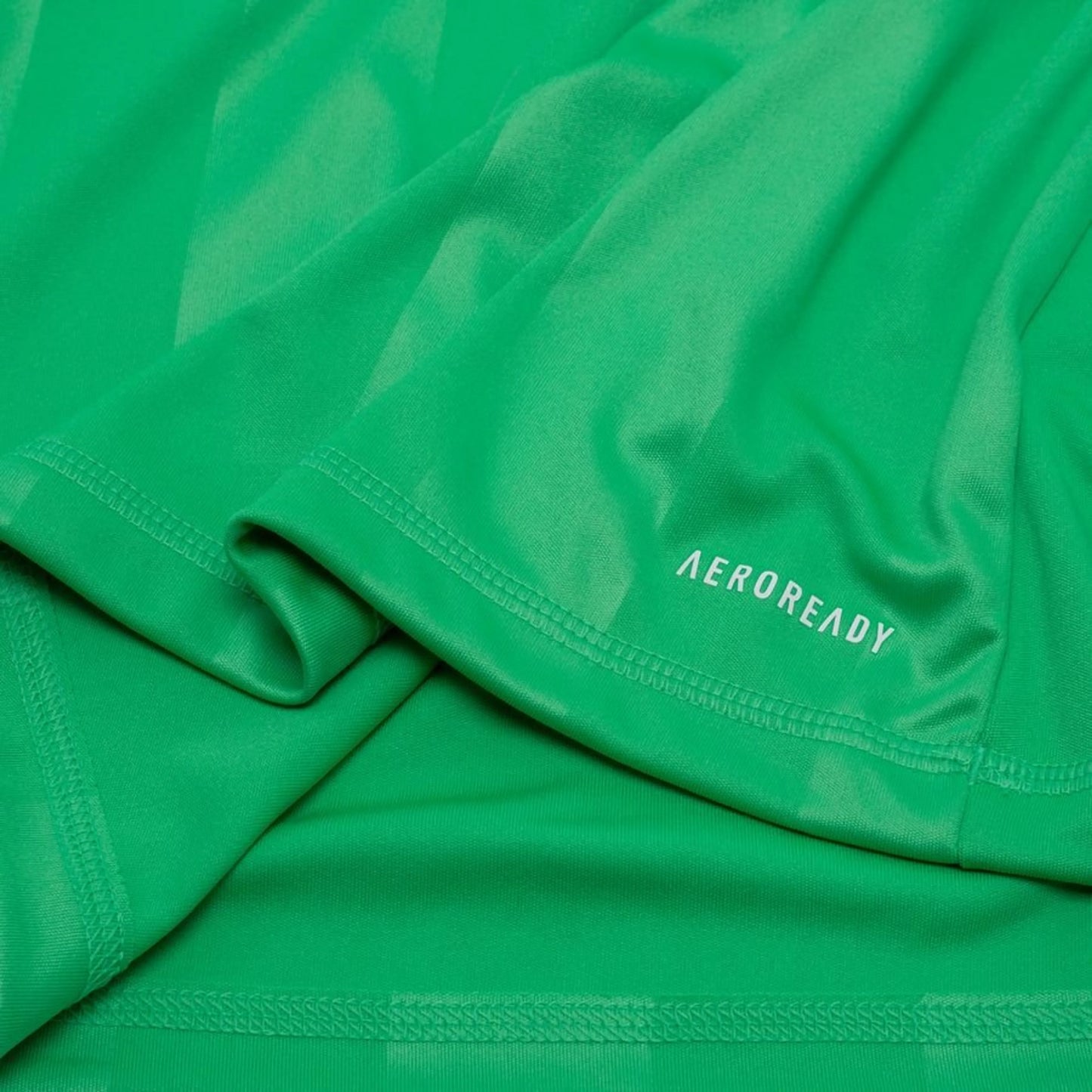 bottom left of the adidas Manchester United 2025/26 Third Goalkeeper Jersey in Green