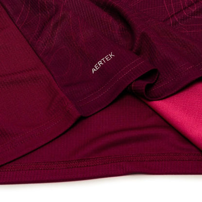 bottom right view of the Castore Burnley Home Shirt 2025/26