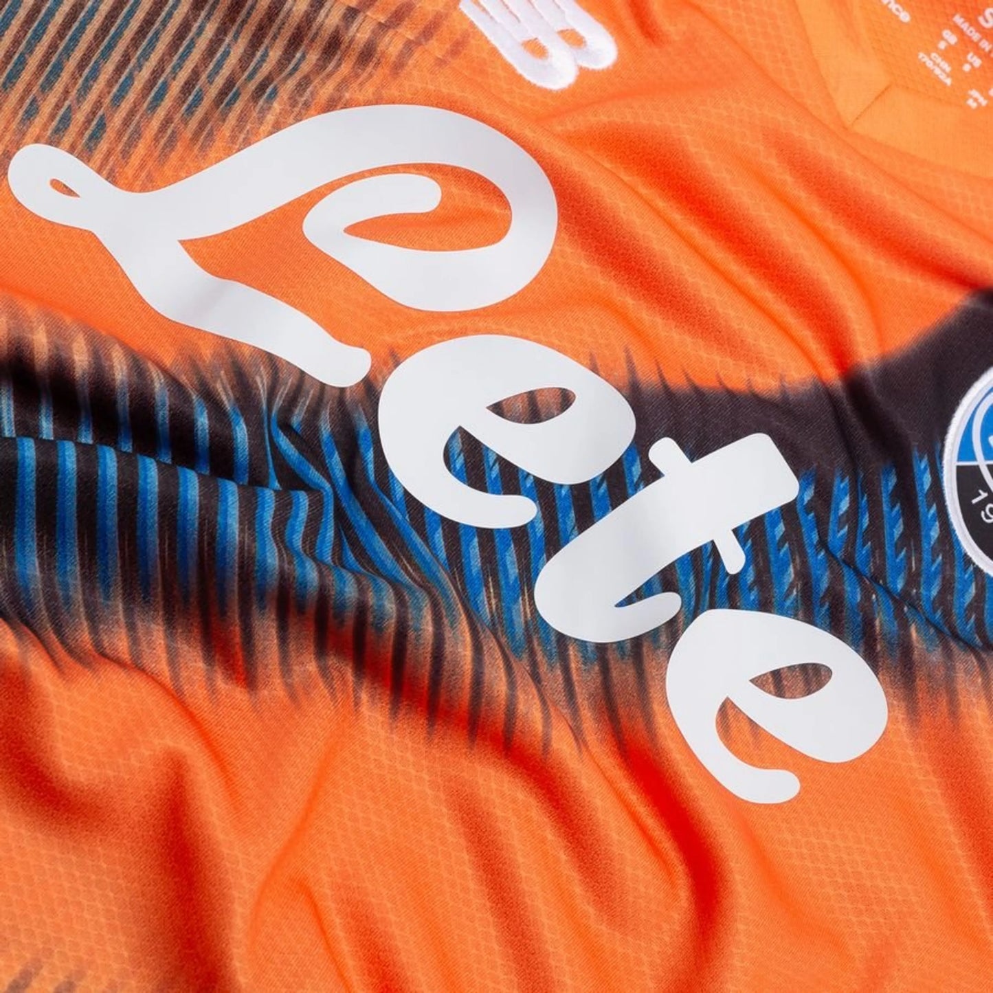 close up view of the New Balance Atalanta BC 2025/26 Third Shirt