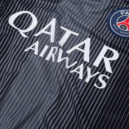 close up view on the Nike Paris Saint-Germain 2025/26 Goalkeeper Long Sleeve Jersey