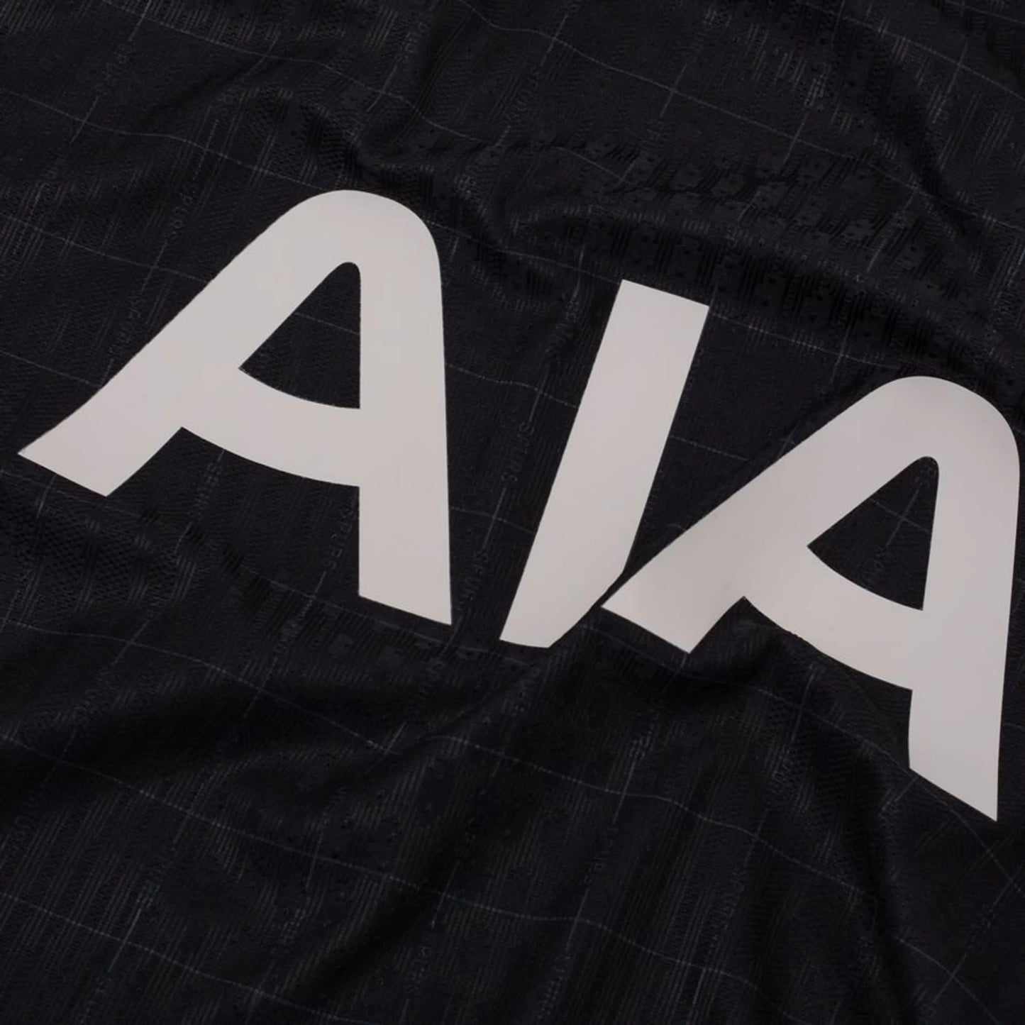 close up view of the Nike Tottenham Hotspur 2025/26 Away Black Jersey