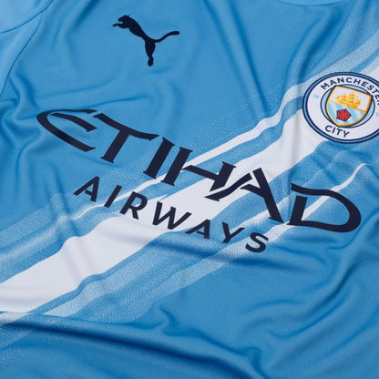 close up view of the PUMA Manchester City 2025/26 Home Shirt Long Sleeves