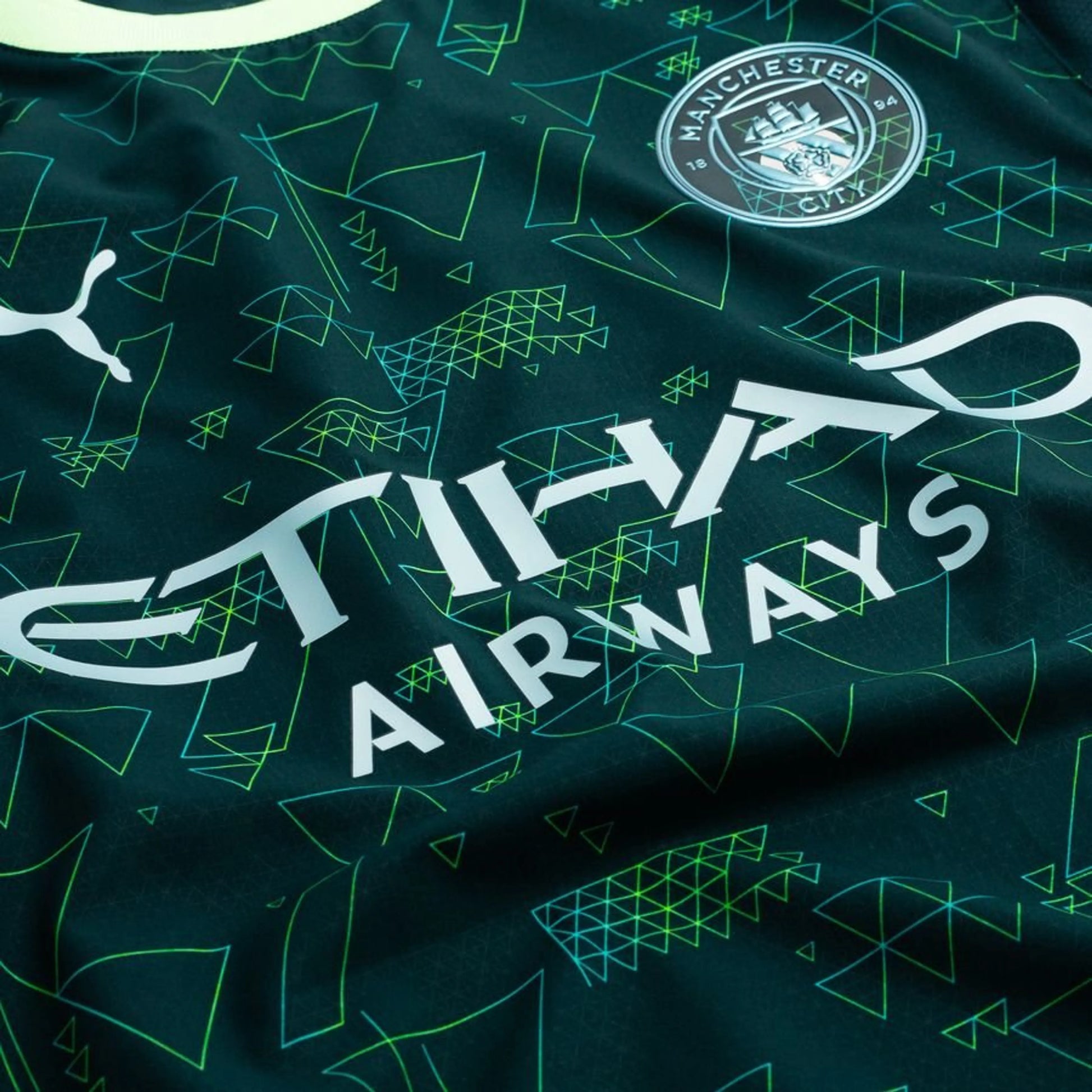 close up view of the PUMA Manchester City x EAFC26 Fourth Jersey in Electric Blue and Black