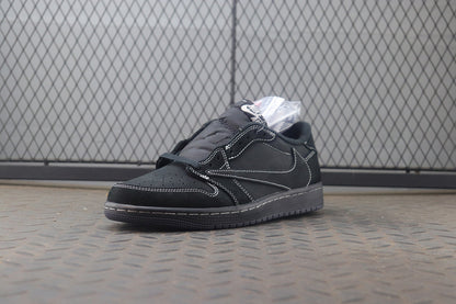 Nike air jordan 1 x travis scott black phantom, all sizes available.