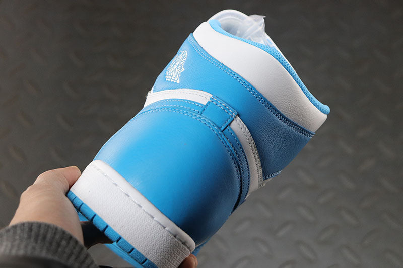 Nike air jordan 1 university blue, all sizes available.
