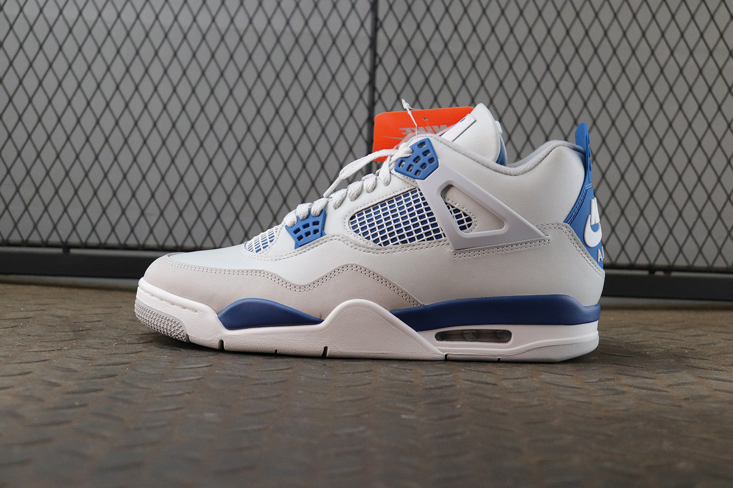 Nike air jordan 4 military blue, all sizes available.