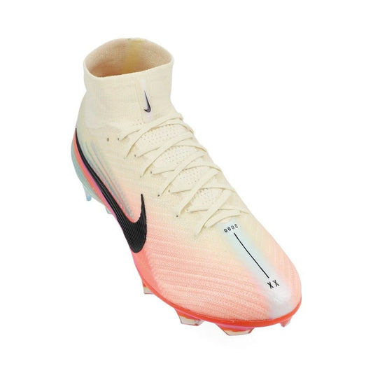 front view of the Nike Air Zoom Mercurial Superfly 10 Elite FG Sam Kerr Personal Edition in Ivory/Black colorway