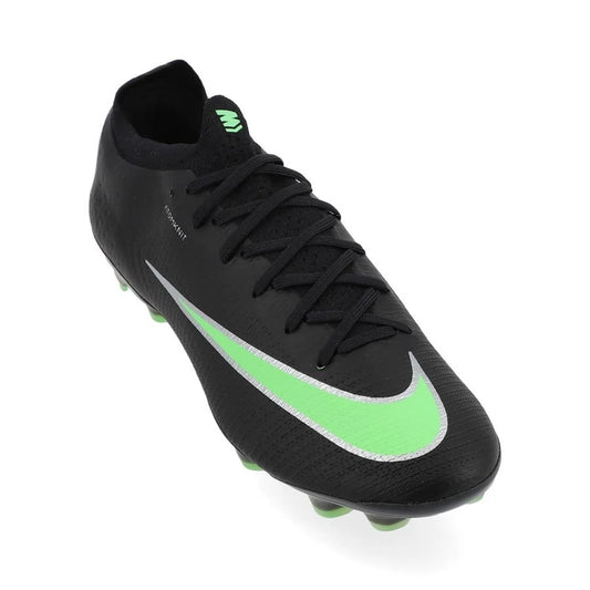 front view of the Nike Mercurial Vapor 17 Elite FG from the Shadow Pack in Black/Green