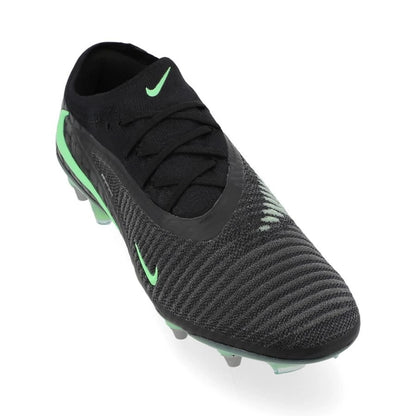 front view of the Nike Phantom 6 Elite Low Cut SG-PRO in Black/Green from the Shadow Pack 