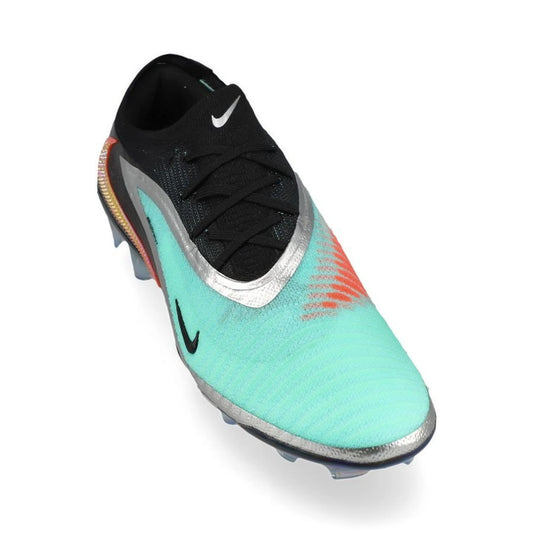 front view of the Nike Phantom 6 Elite Low Cut FG Peak Ready Pack in Turquoise/Black/Fuchsia /White colorway