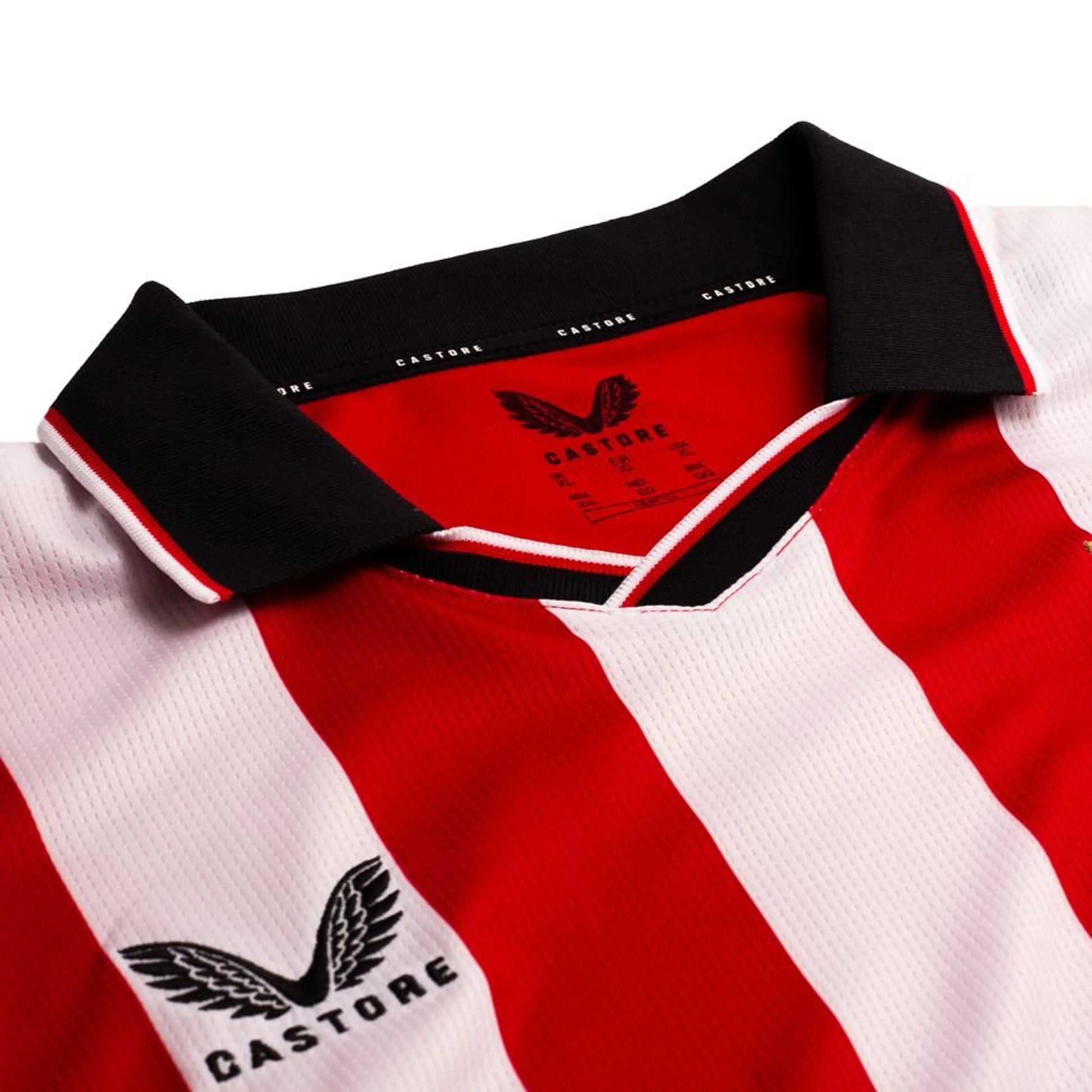 neck view of the Castore Athletic Bilbao 2025/26 Home Red & White Shirt