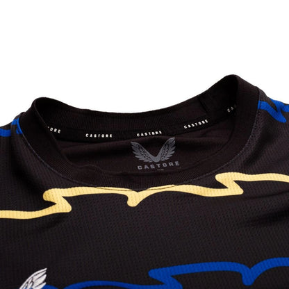 neck view of the Castore Everton 2025/26 Third Black Shirt