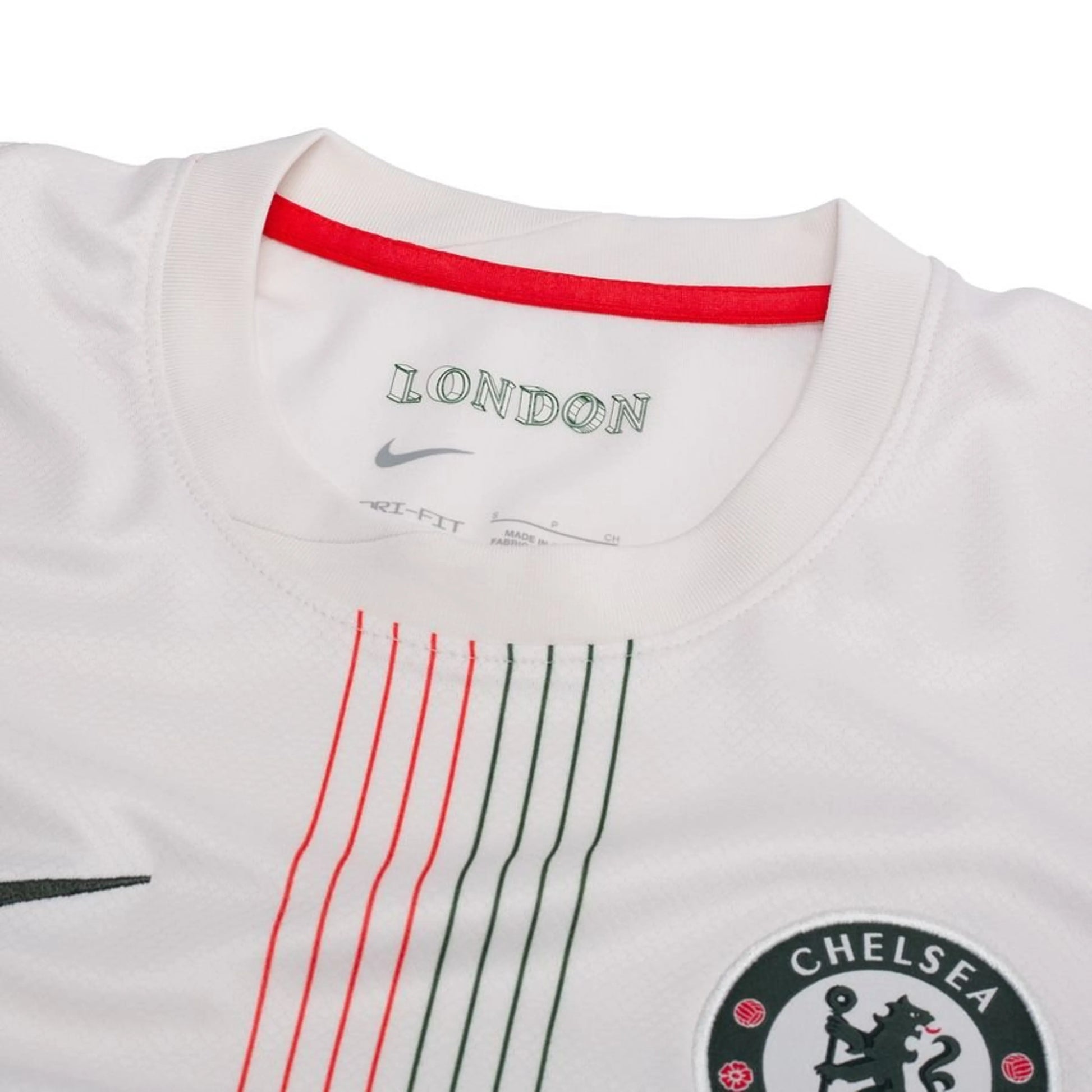 neck view of the Nike Chelsea 2025/26 White Away Jersey