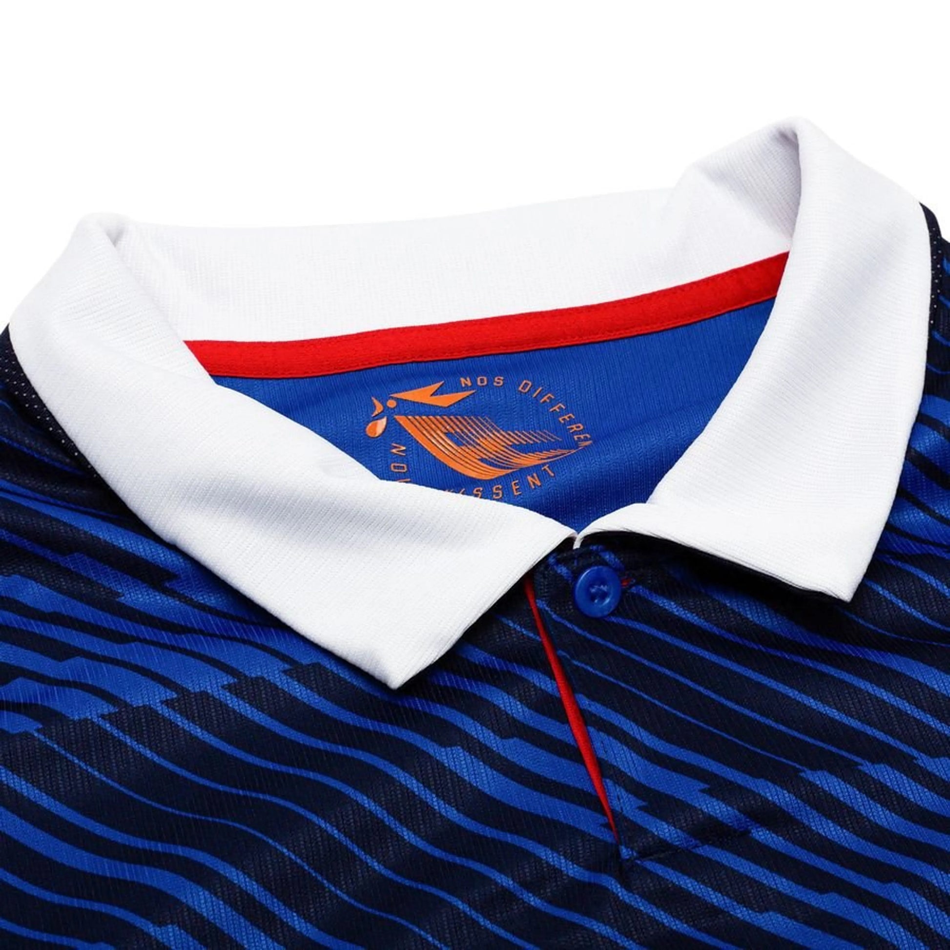 neck view of the Nike France Women's Home Shirt World Cup 2026 - Blue