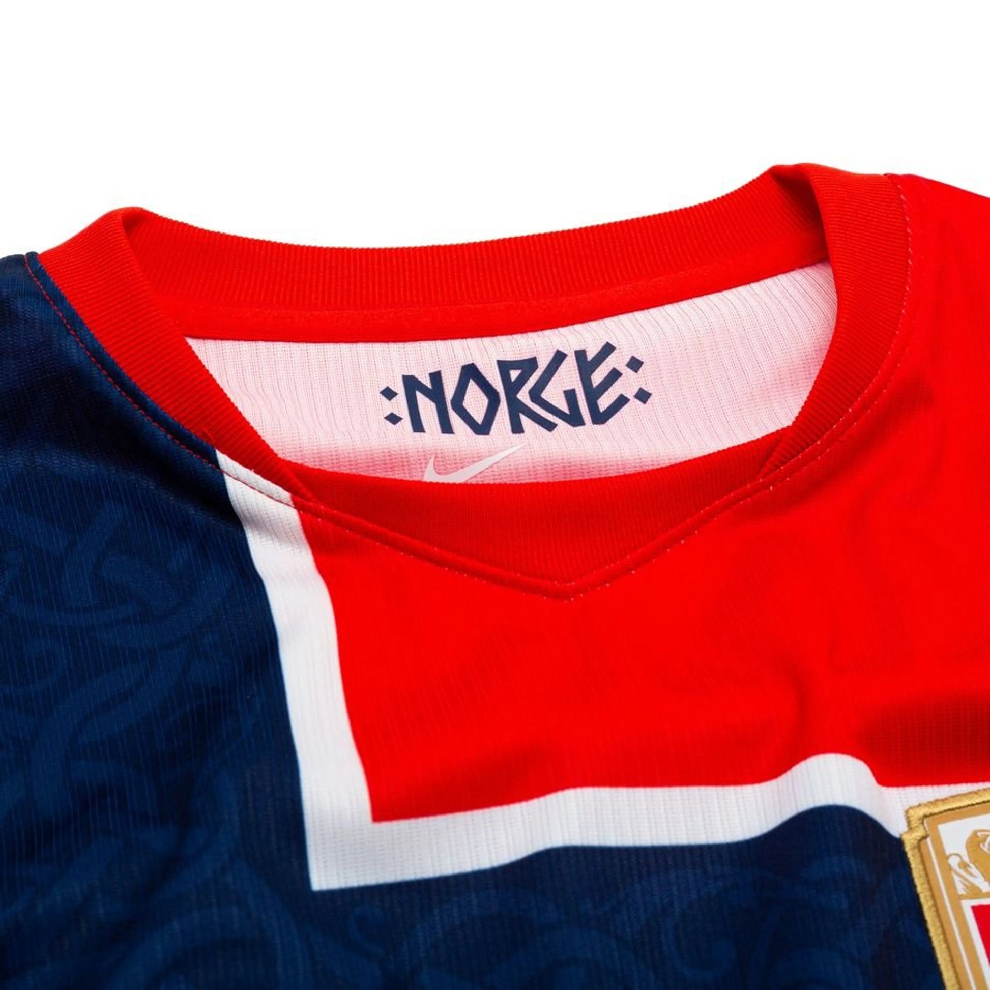 neck view of the Nike Norway 2026 World Cup Home Red Shirt