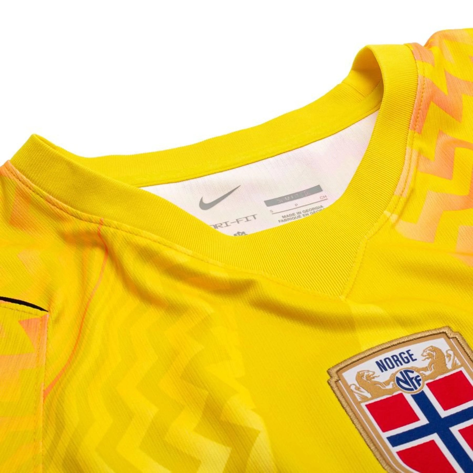 neck view of the Nike Norway World Cup 2026 Goalkeeper Shirt