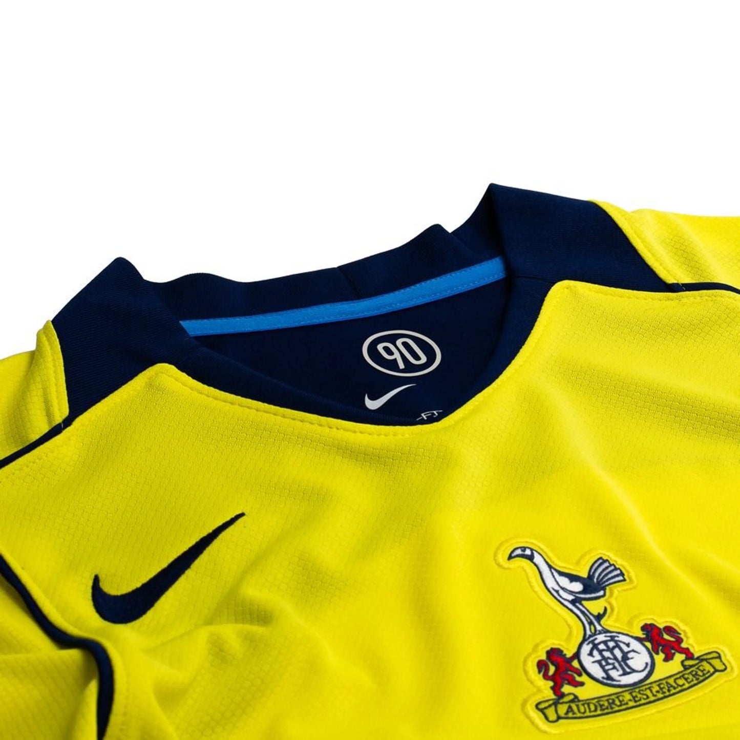 neck view of the Nike Tottenham Hotspur 3rd Shirt 2025/26 Women - Yellow