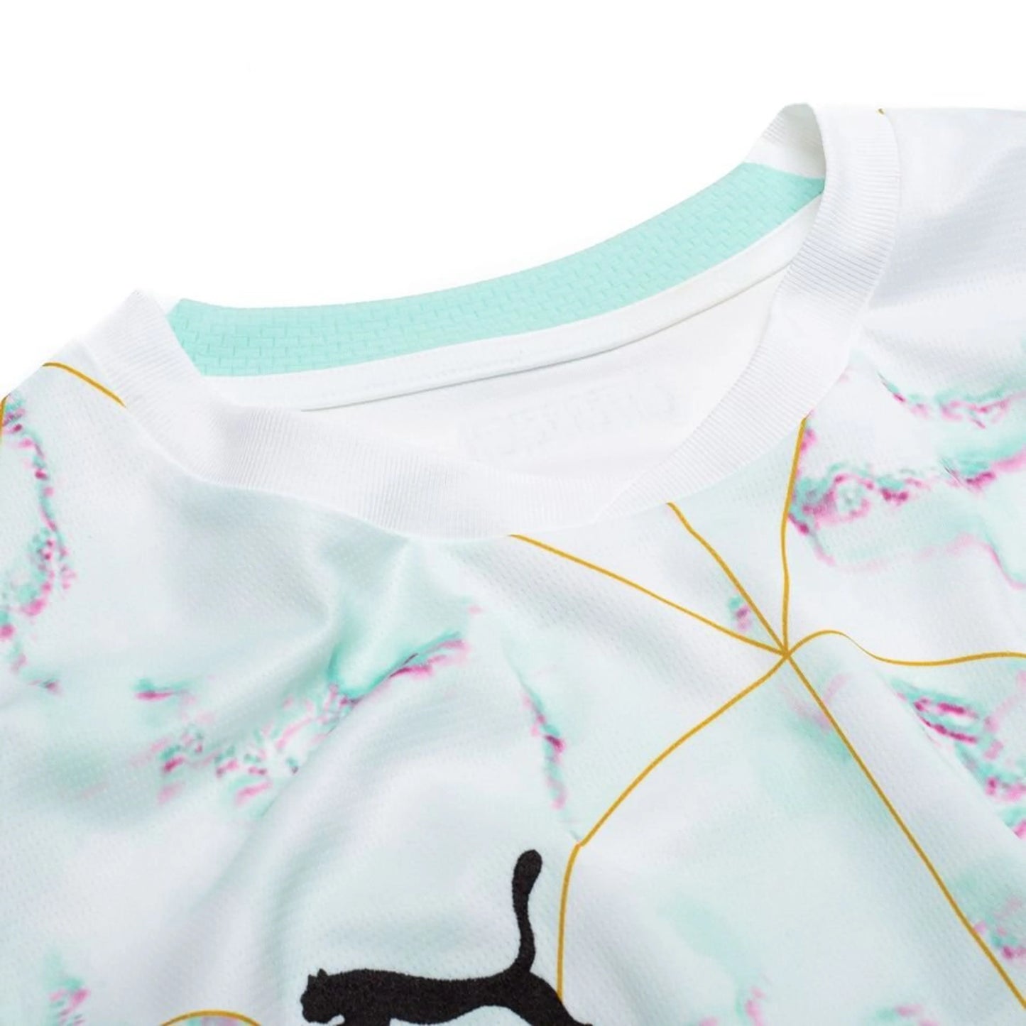 neck view of the PUMA Austria World Cup 2026 Away Shirt