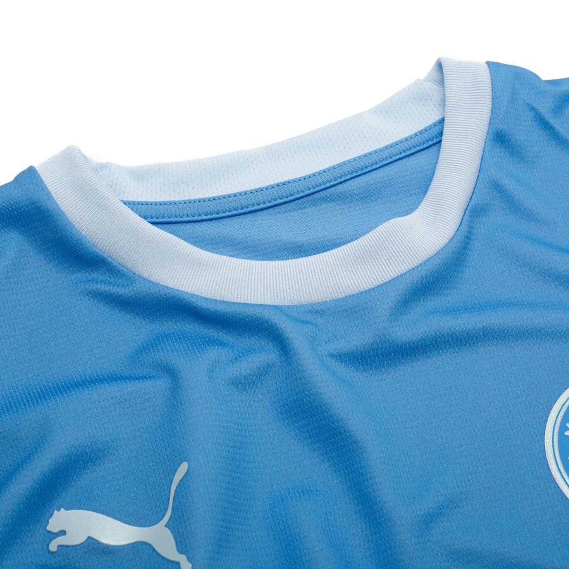 neck view of the Puma Manchester City Home Long Sleeve Shirt 2026/27 - Blue