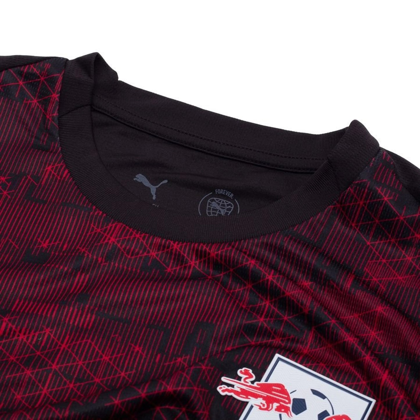 neck view of the Puma RB Leipzig 2025/26 Third Red Shirt