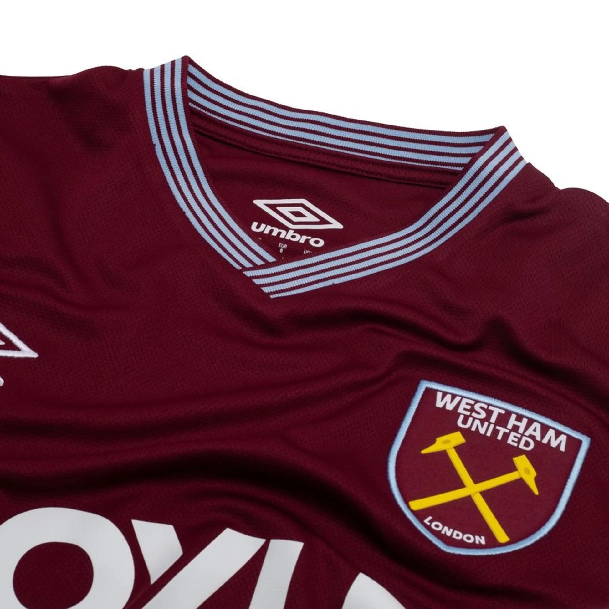 neck view of the Umbro West Ham United 2025/26 Home Red Shirt