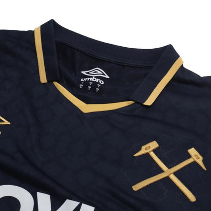 neck view of the Umbro West Ham United 2025/26 Third Navy Shirt