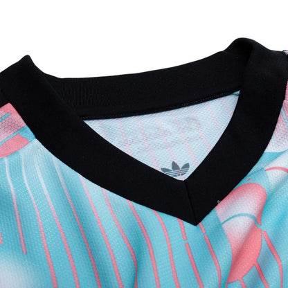 neck view of the adidas Belgium Women's Away Shirt World Cup 2026 - Blue/Pink