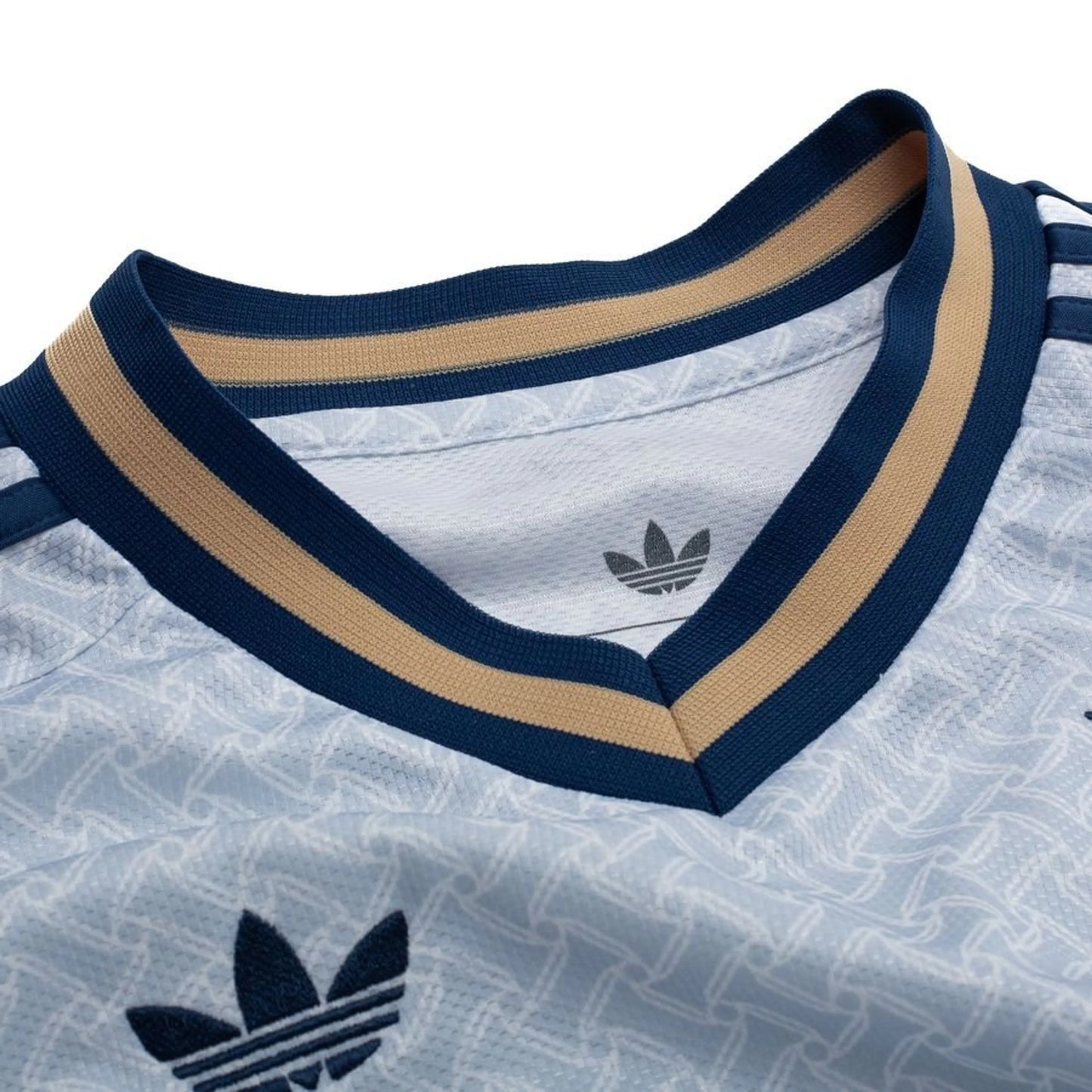 neck view of the adidas Italy Away Shirt 2026/27 Women - White