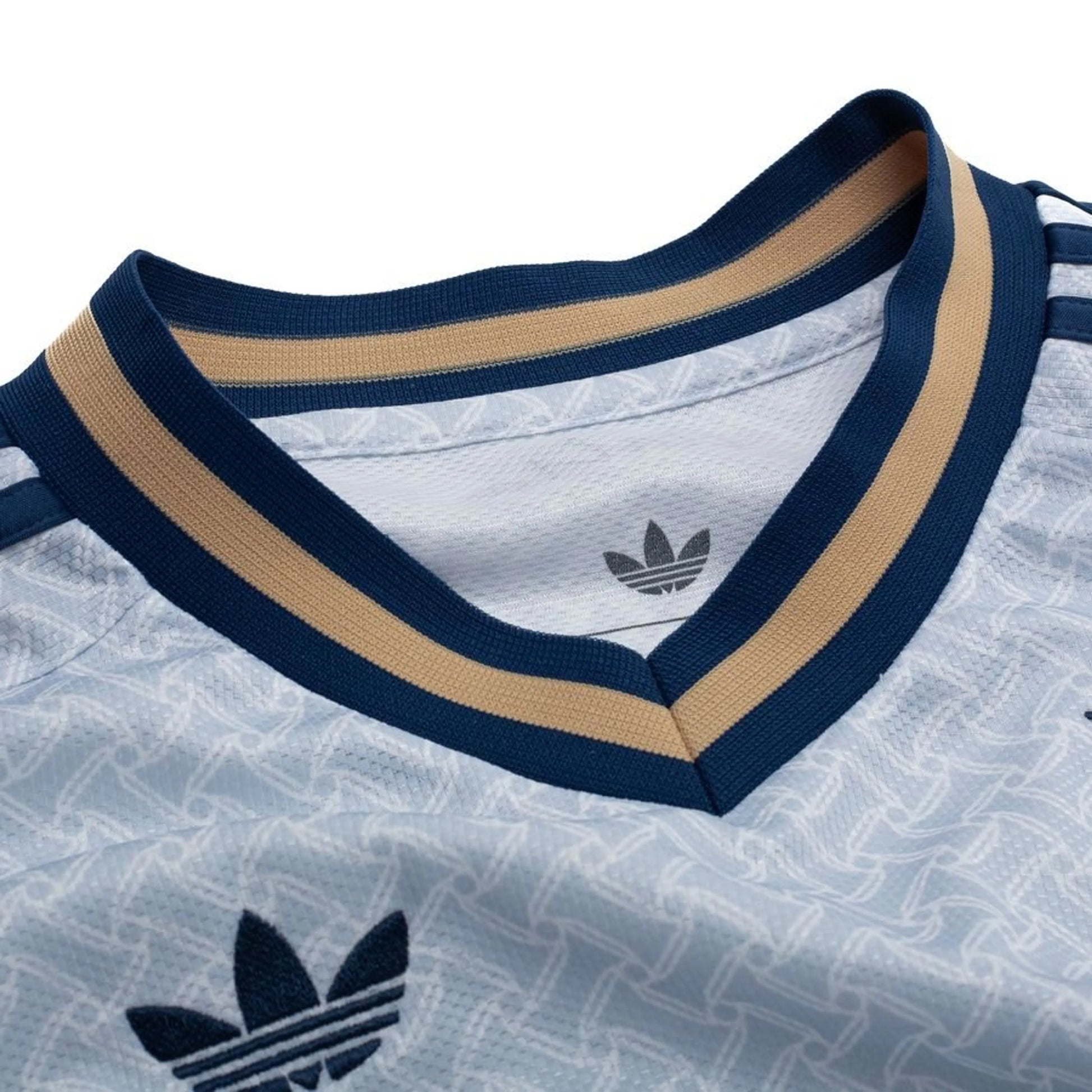 neck view of the adidas Italy Away Shirt 2026/27 Women - White