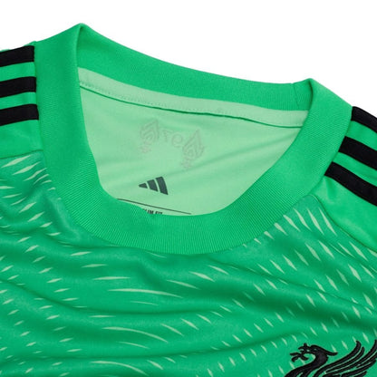 neck view on the adidas Liverpool FC 2025/26 Goalkeeper Jersey