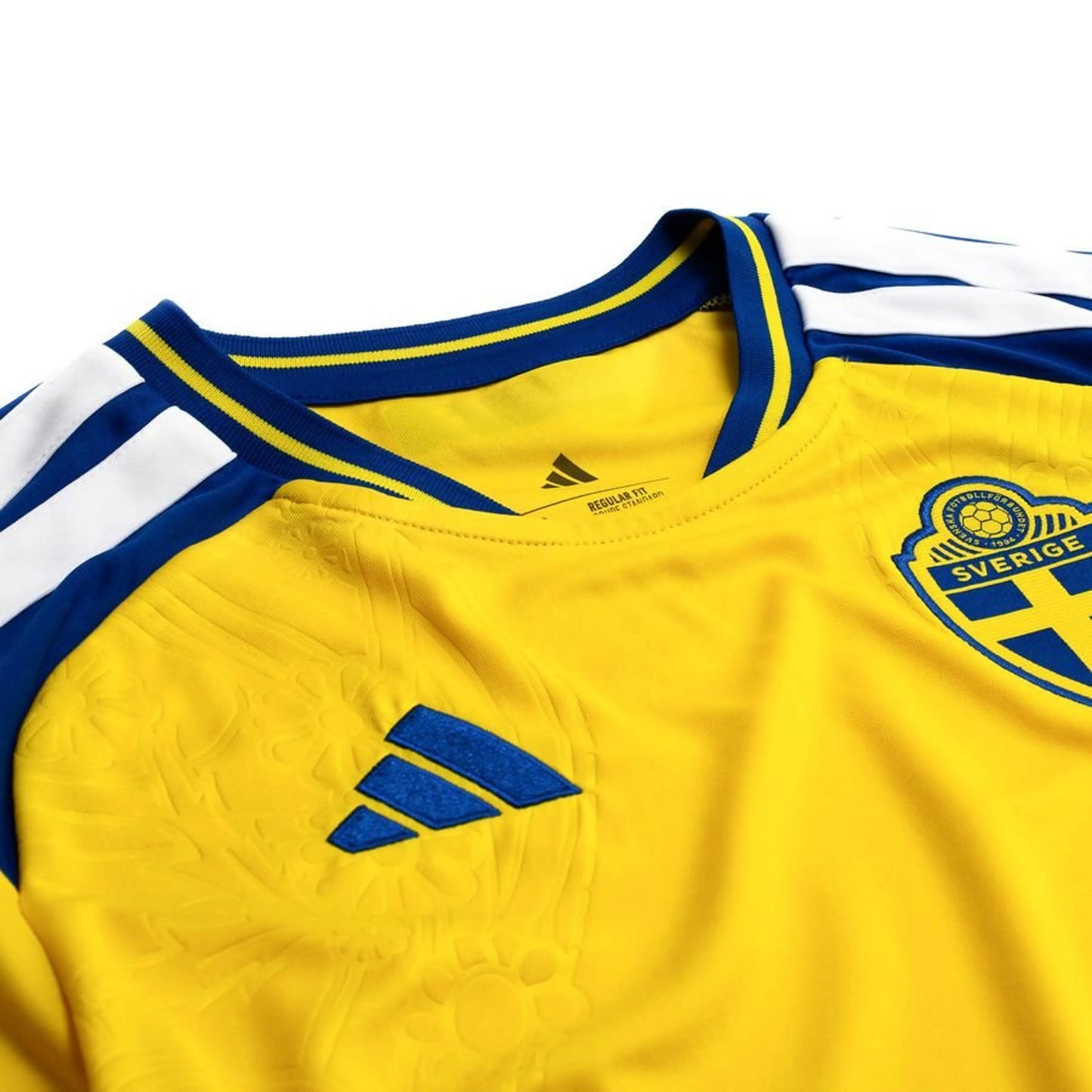 neck view of the adidas Sweden Women's Home Shirt World Cup 2026 - Yellow/Navy
