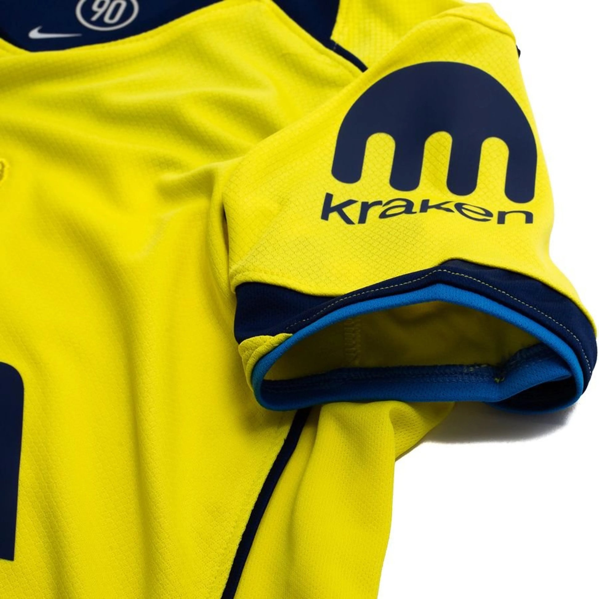 shoulder view of the Nike Tottenham Hotspur 3rd Shirt 2025/26 Women - Yellow