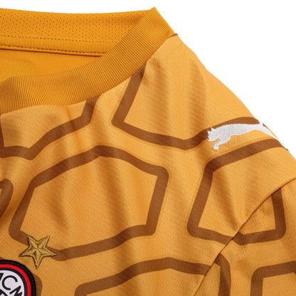 shoulder view of the Puma AC Milan Goalkeeper Shirt 2026/27 - Orange