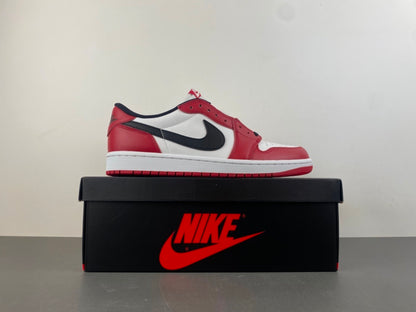 side view of the Air Jordan 1 Retro Low OG 'Chicago' (2025 Release) Varsity Red/Black-Summit White HQ6998-600
