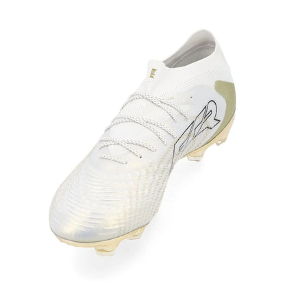 side view of the PUMA Future 9 Ultimate FG White Gold in White/Gold/Black colorway