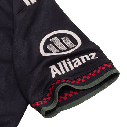 sleeve view of the Adidas Bayern Munchen 2025/26 Third Black Jersey