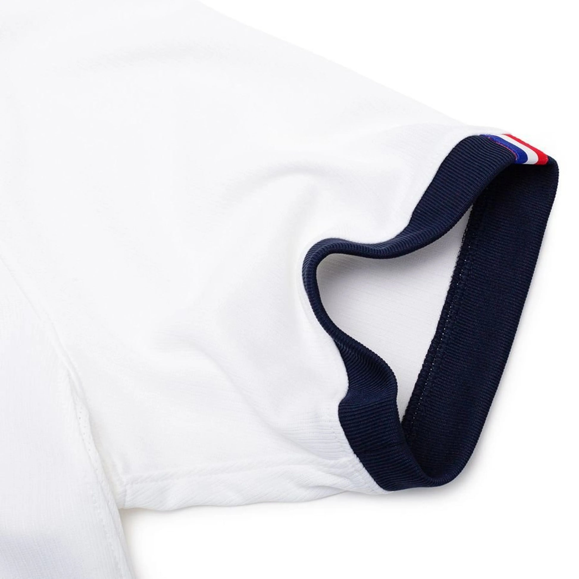 sleeve view of the Nike Paris Saint-Germain Men's Away Shirt 2026/27 - White/Navy/Red
