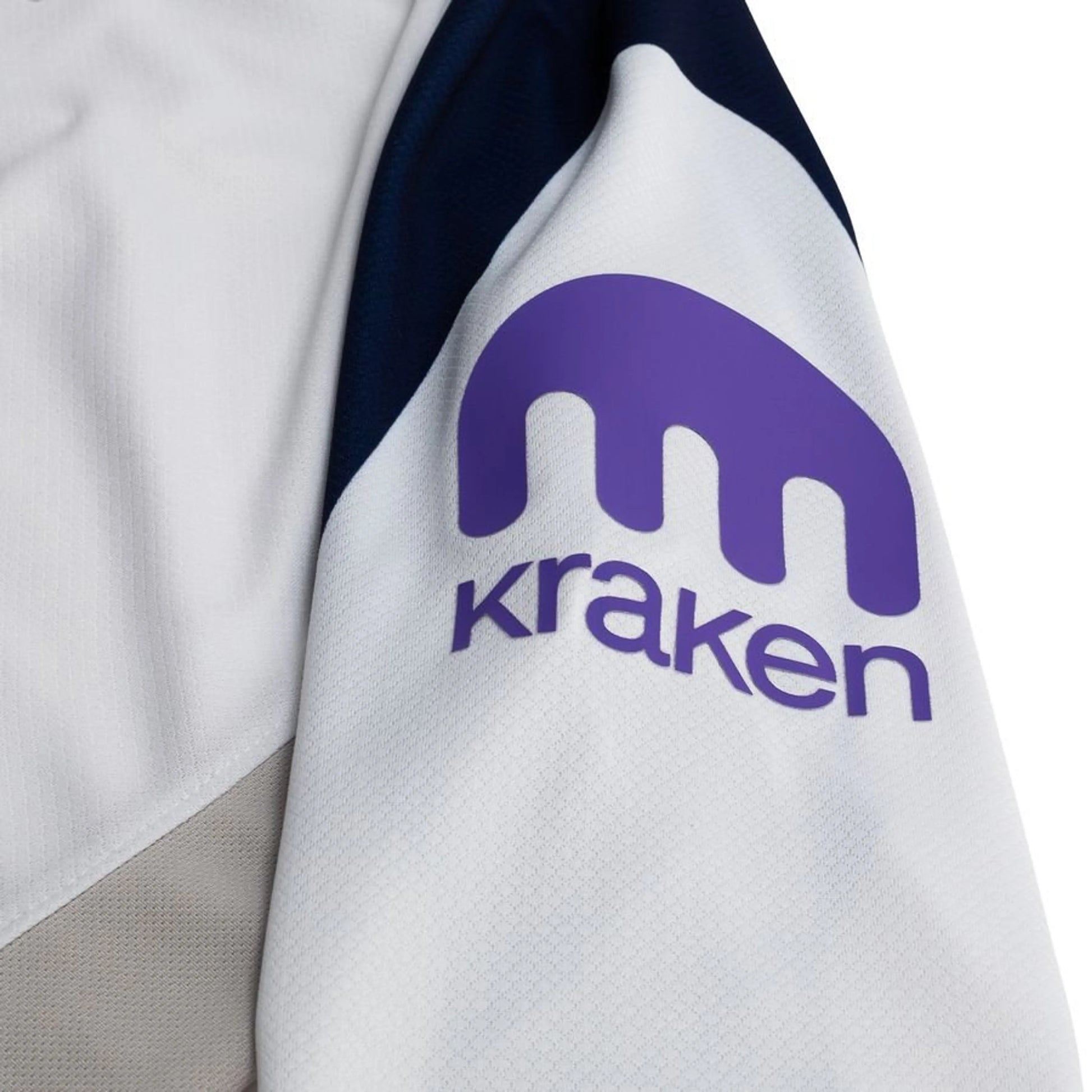sleeve view of the Nike Tottenham Hotspur 2025/26 Home Jersey
