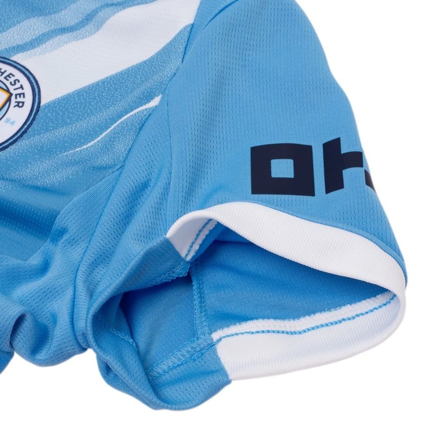 sleeve view of the Puma Manchester City Home Shirt 2025/26 Women -  Blue/White