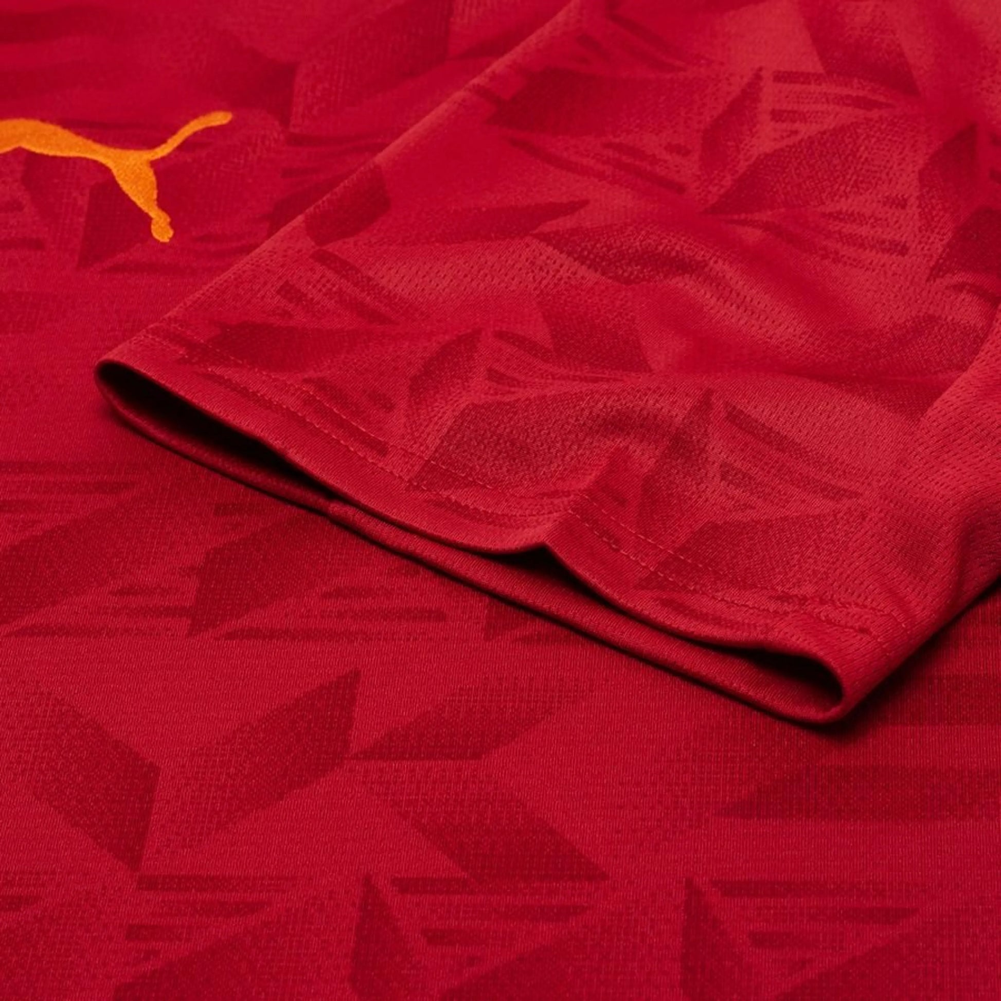 sleeve view of the Puma Valencia CF 2025/26 Away Red Jersey