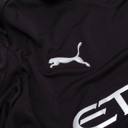 sponsor logo on the PUMA Manchester City 2025/26 Away Shirt Long Sleeves