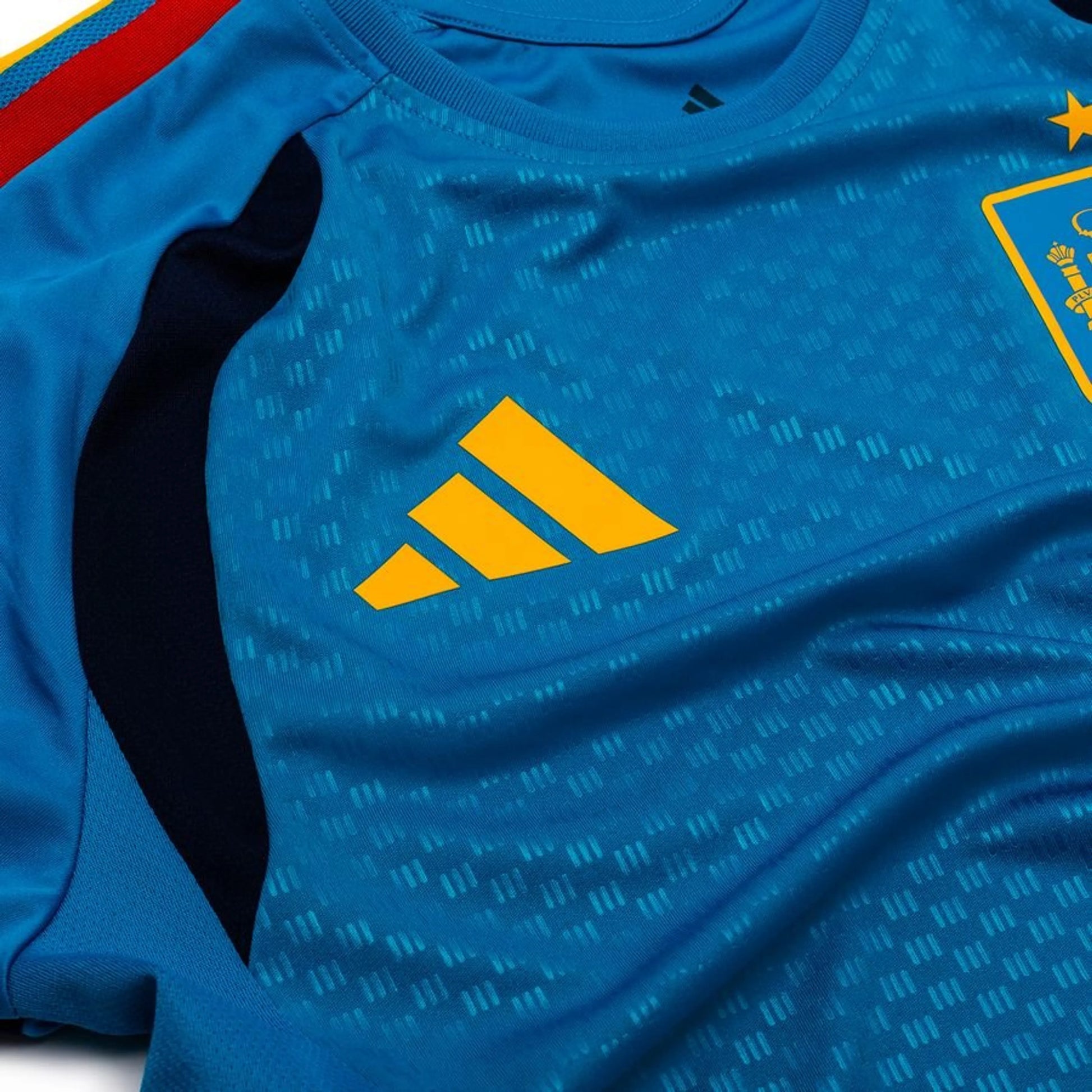 sponsor view on the adidas Spain 2026 World Cup Training T-Shirt