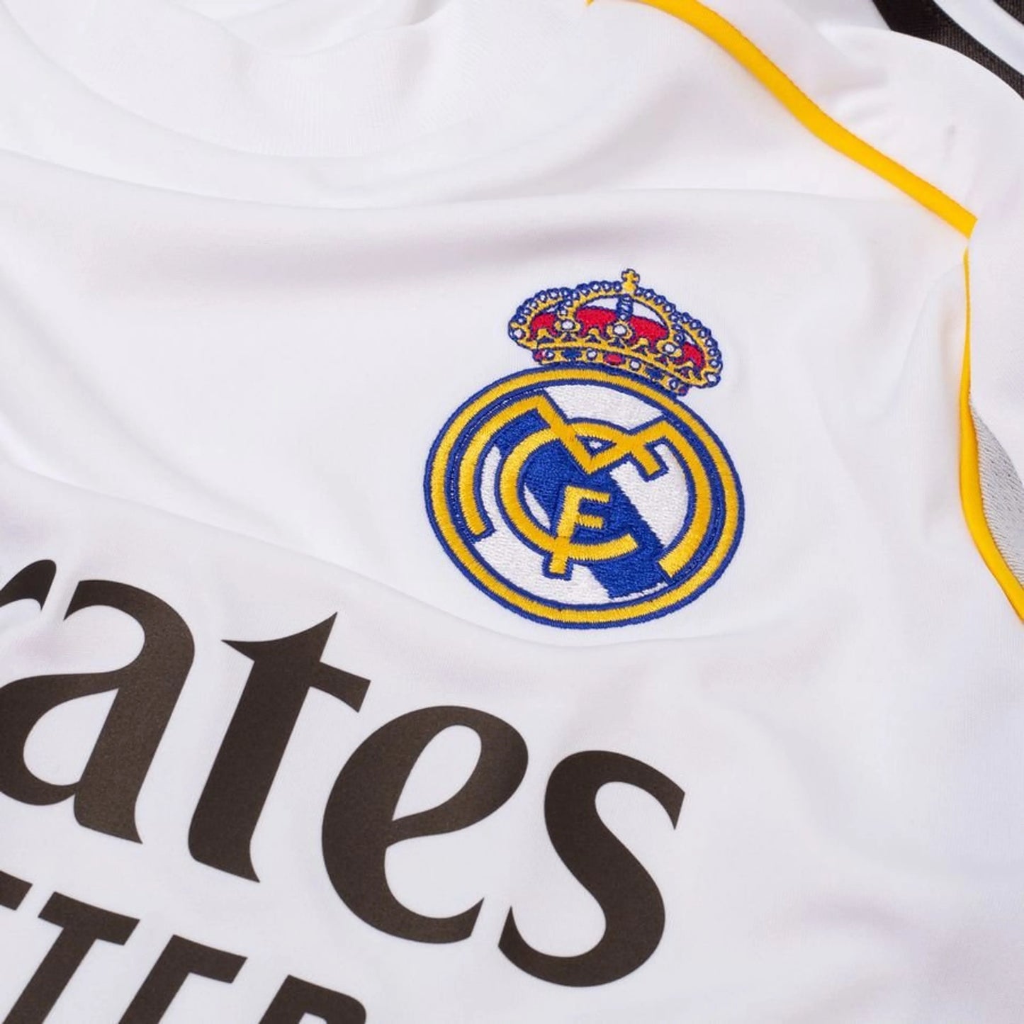 team logo Adidas Real Madrid 2025/26 Home Long Sleeve Jersey