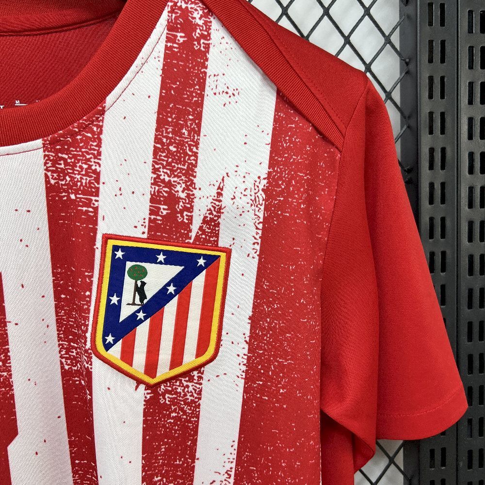 team logo on the Nike Atletico Madrid 25/26 Pre-Match Jersey