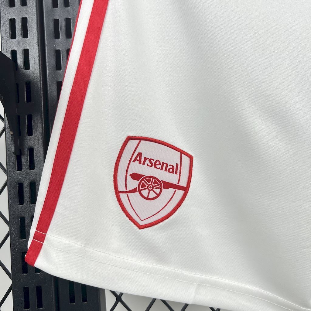 team logo view on the Arsenal 25/26 Home White Shorts