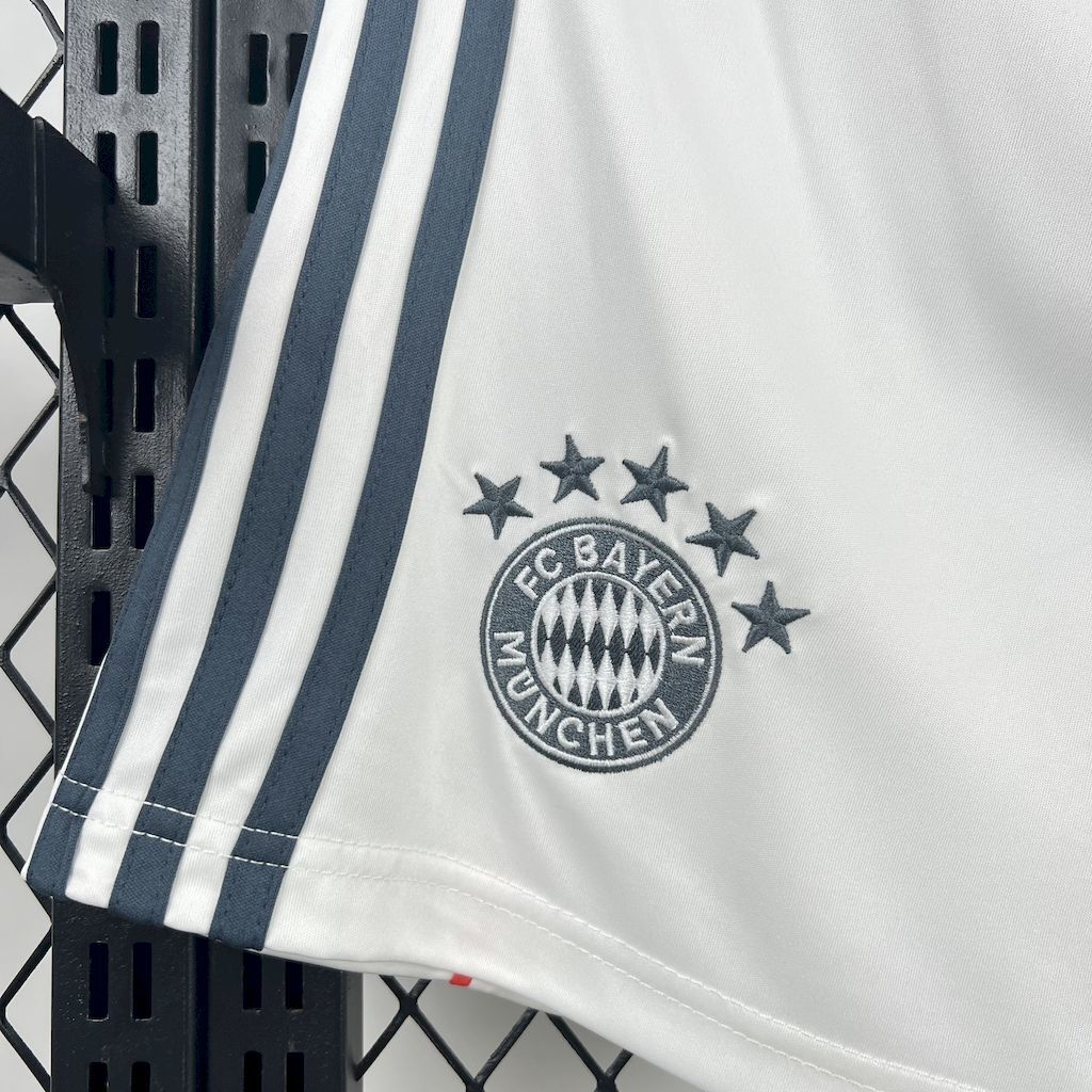 team logo view on the Bayern Munich 25/26 Away White Shorts