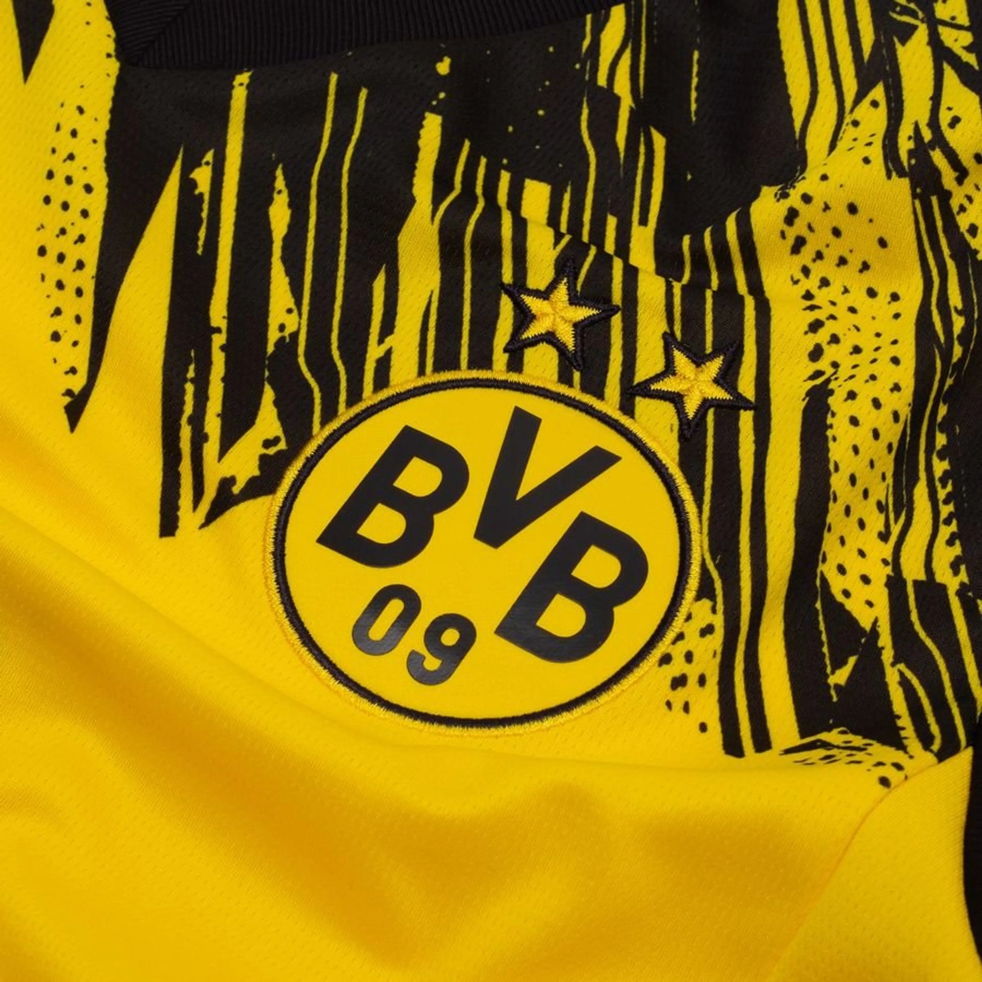 team logo view on the PUMA Borussia Dortmund 2025/26 Home Yellow Shirt