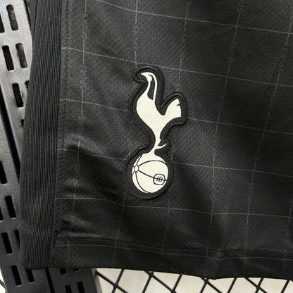 team logo view on the Tottenham Hotspur 25/26 Away Black Shorts